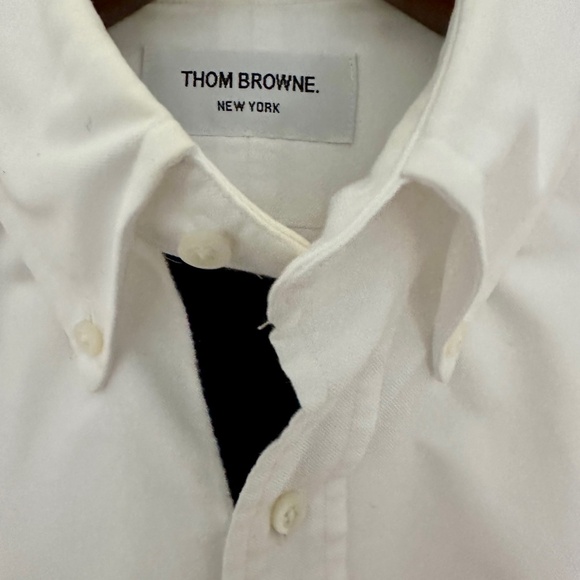 Thom Browne Men's Locker Loop Oxford Shirt w/blue grosgrain placket size 2 M - Picture 3 of 4